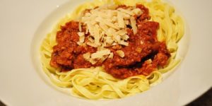 recept bolognese saus met chocolade van de vele smaken van Italian Residence Italië specialist