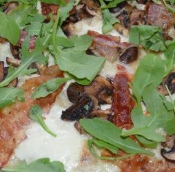 Recept van Pizza met truffel en pancette van de vele smaken van Italian Residence vakantiehuizen in Italie