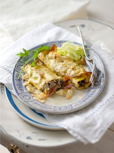 voorgerecht feestelijk Italiaans menu caneloni met truffel van de vele smaken van Italian Residence