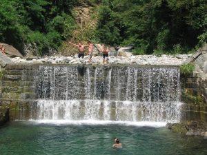 3 springen-waterval-domaso