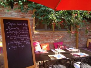 Restaurant villa-la-lodola fietrout