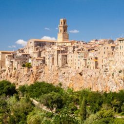 pitigliano-zuiden-toscane Wie is de Mol Italian Residence